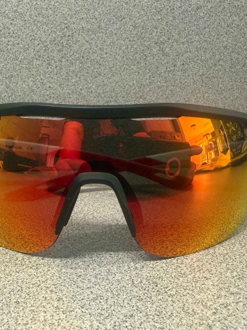 Under Armour UA Gametime Sunglasses – Matte Black/White – NEW w/ Case